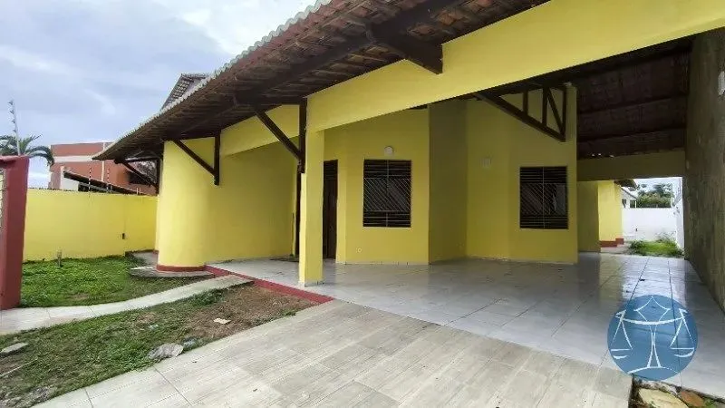 CASA EM CAPIM MACIO