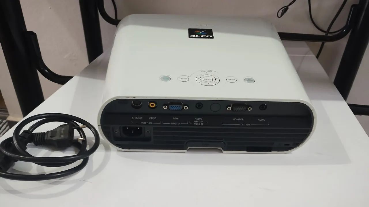 Projetor Sony VPL-ES5 sem lapada  - Foto 5
