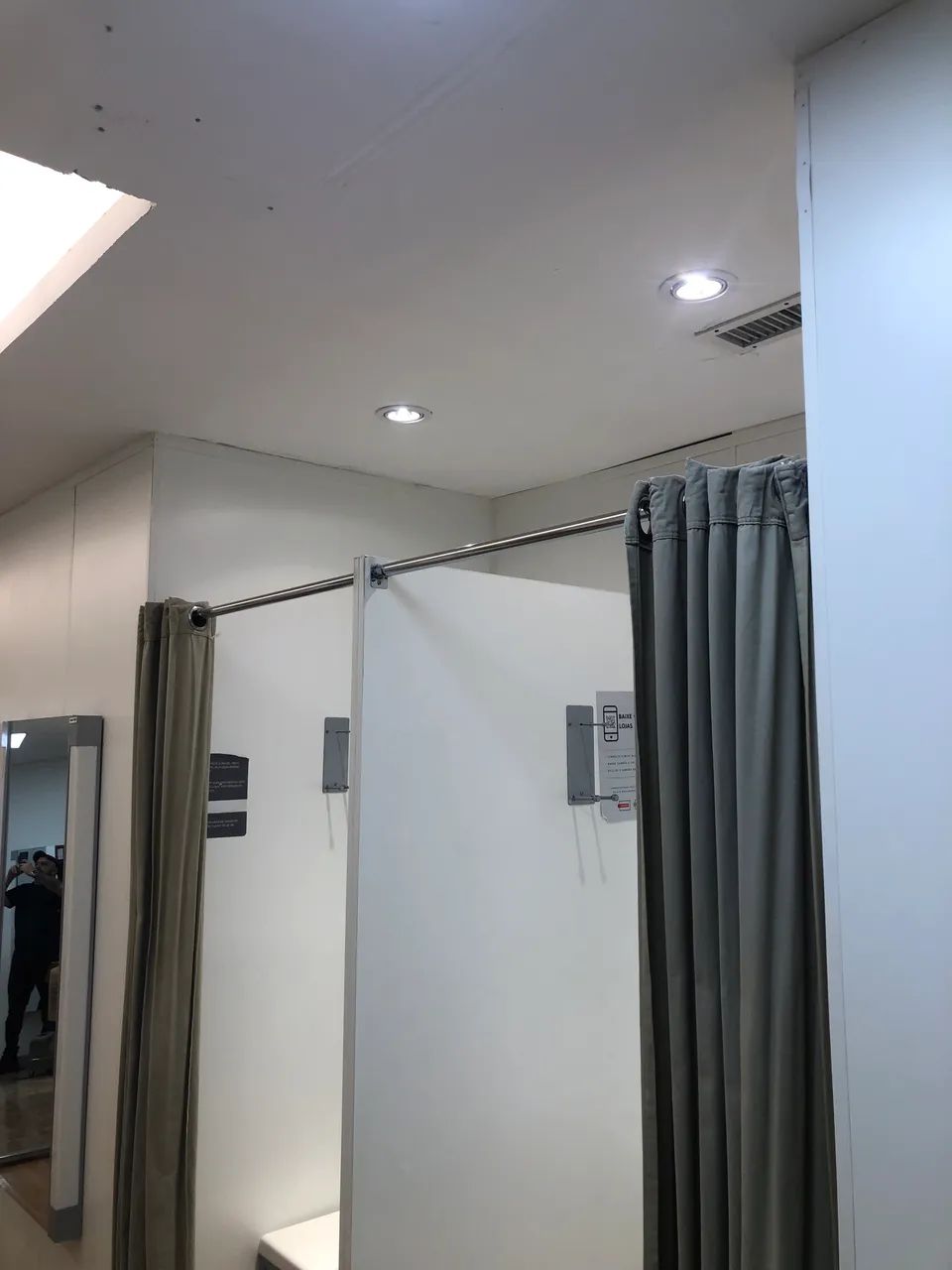 Divisória pra escritório 64418738520578125