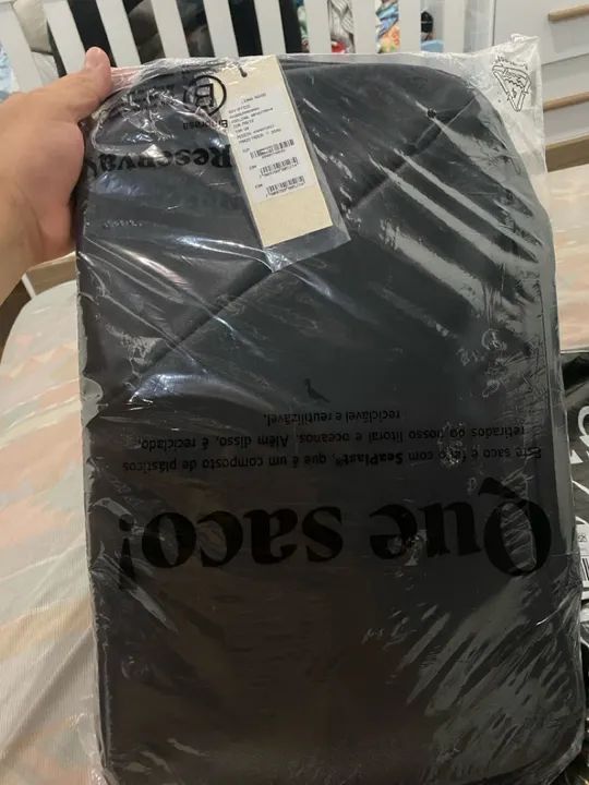 Mochila Masculina Preta de Couro - Foto 2