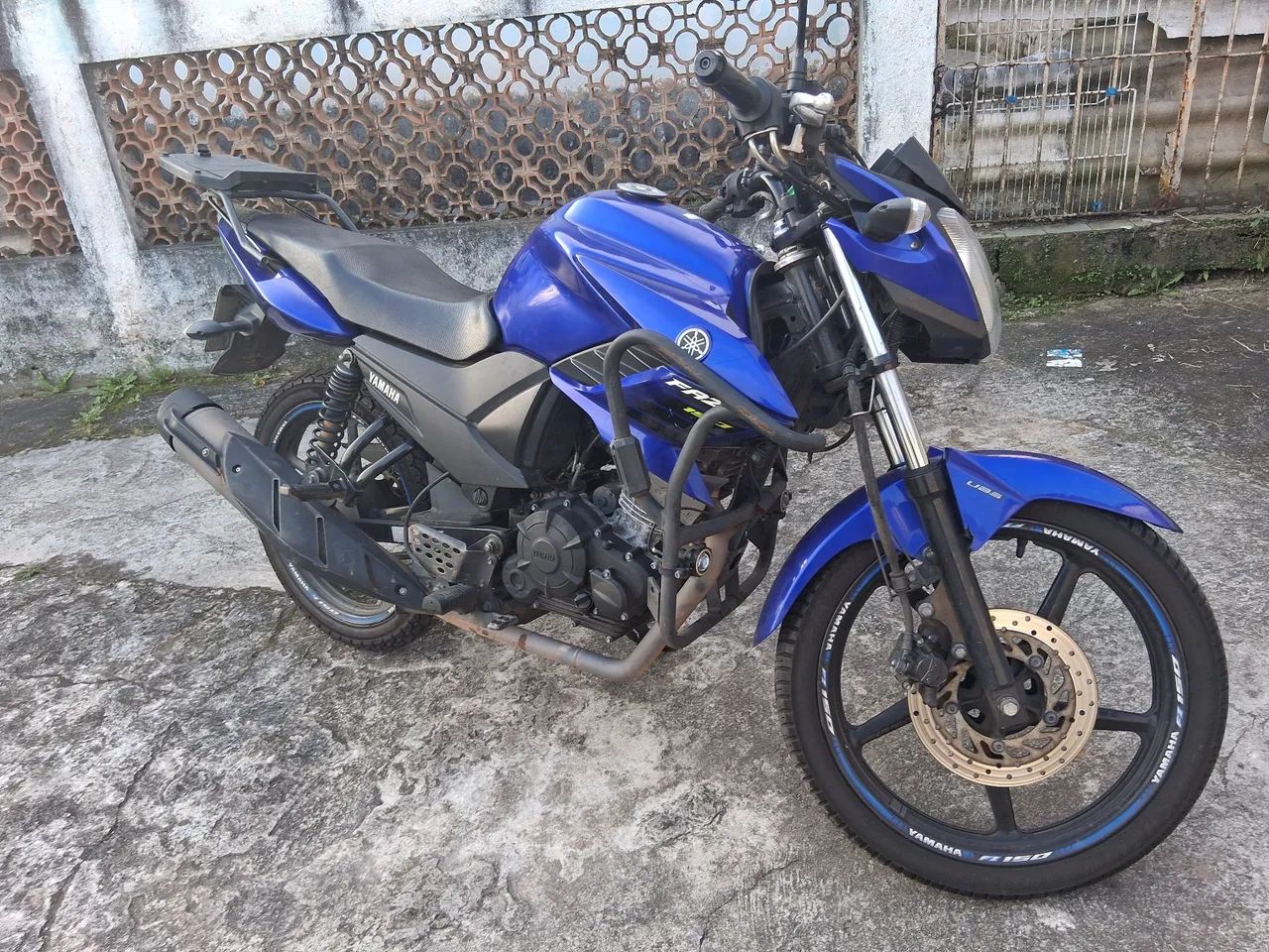 Vendo ou troco Yamaha fazer 150cc 2022!!!