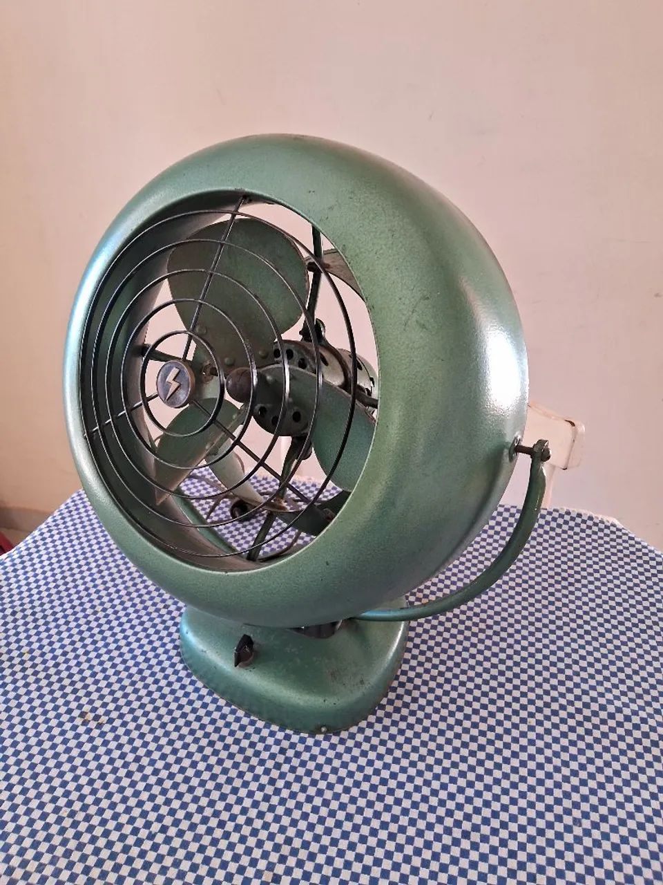 Grande ventilador antigo Spam 