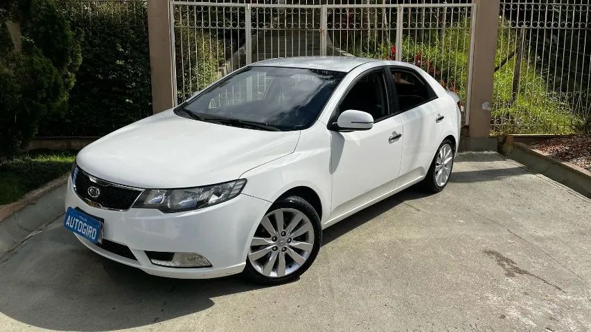 KIA CERATO 2013 IMPECAVEL - Foto 2