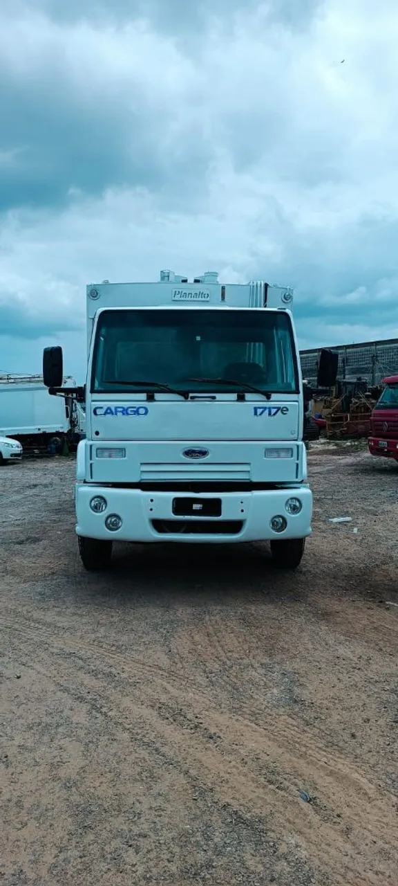 Camin compactador 2006 totalmente revisado