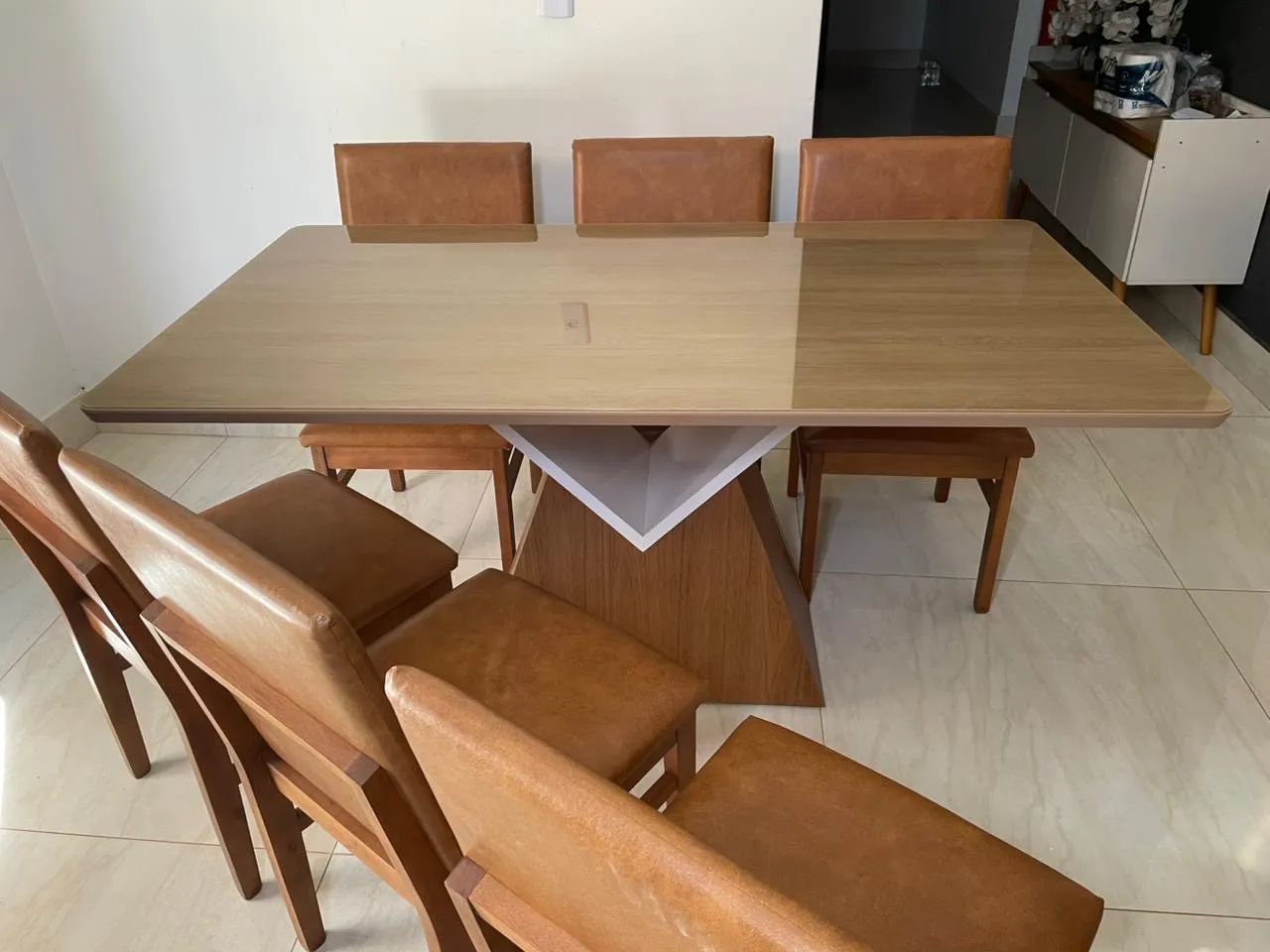 Conjunto Mesa de Jantar com 6 Cadeiras madeira  - Foto 3