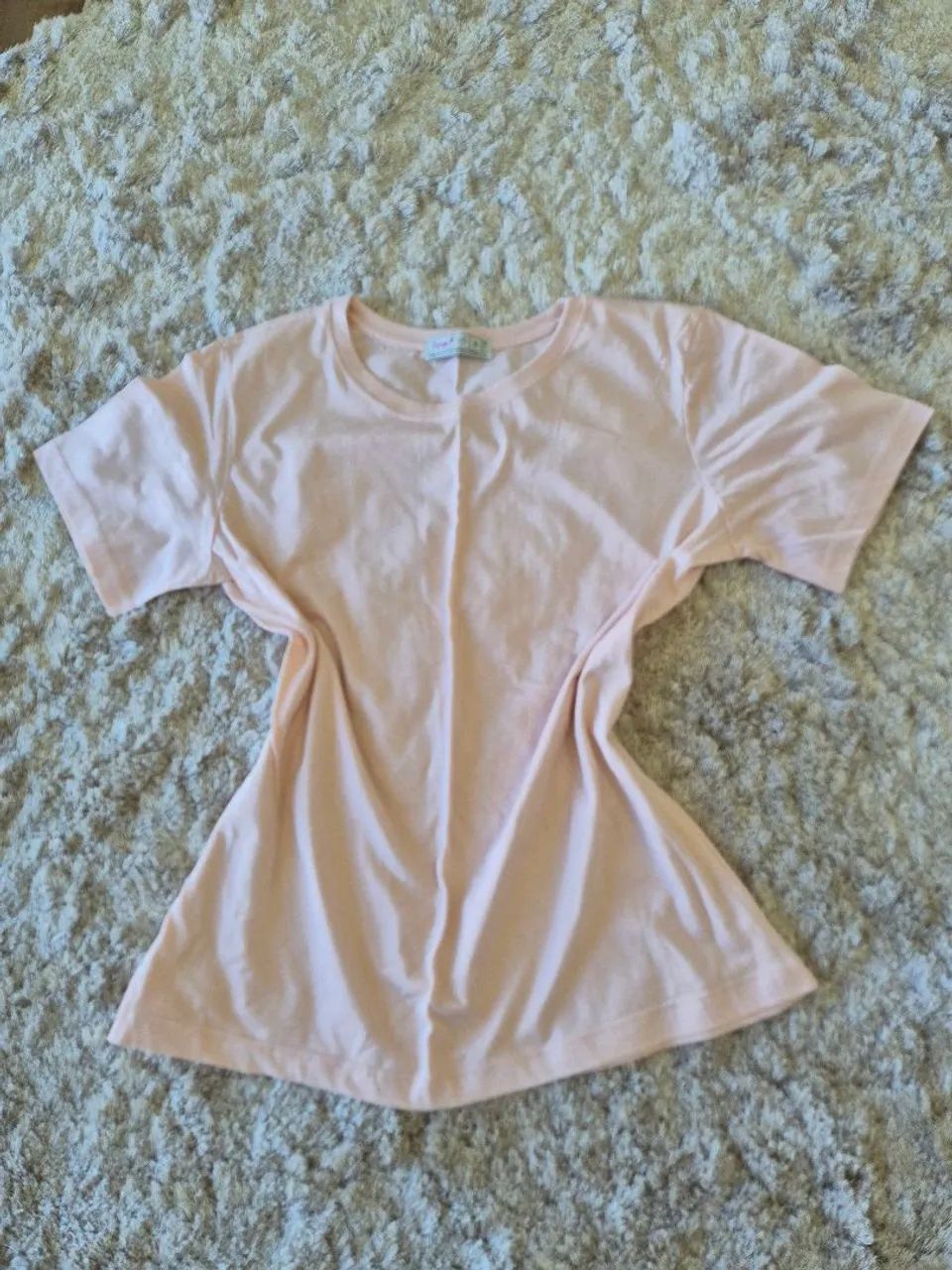 Camiseta nova, sem uso
