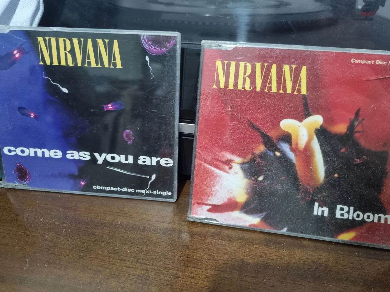 Nirvana come as you are e In Bloom CD