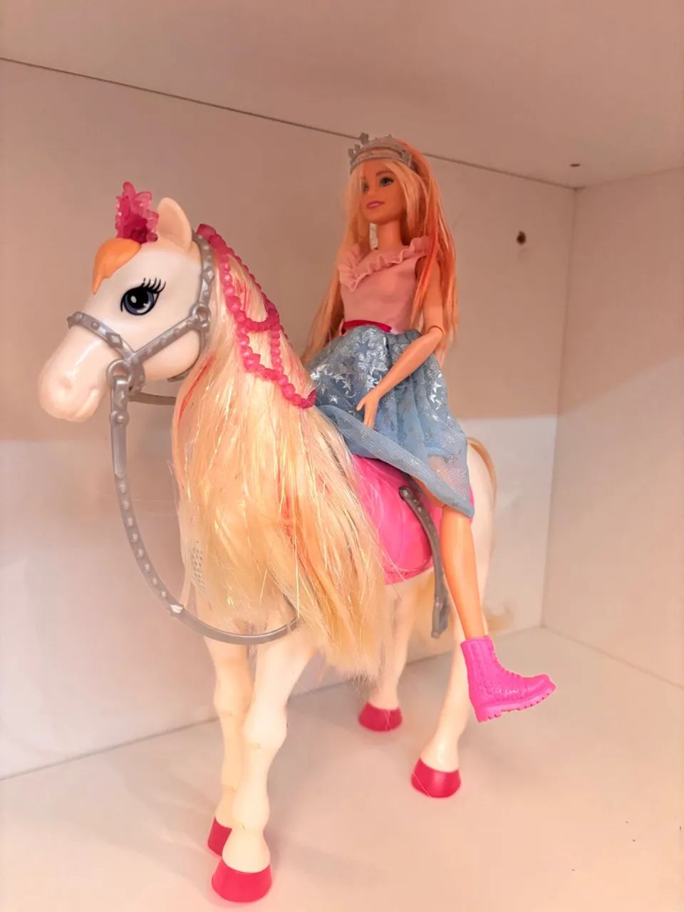 Barbie princesa com cavalo  - Foto 2