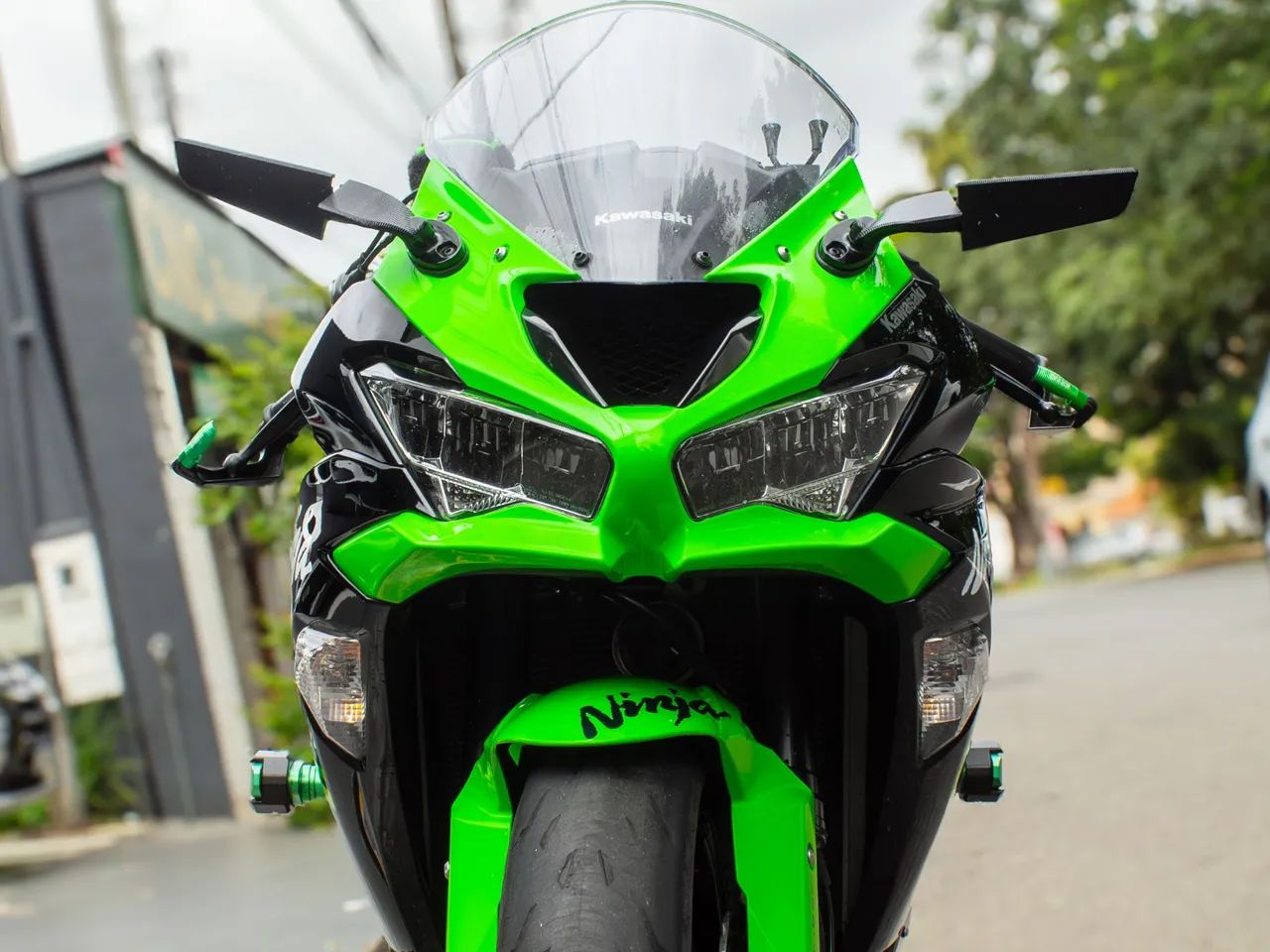 翔平 Kawasaki zx6 2020 km 8.000 💰54.900,00 Disponível na loja