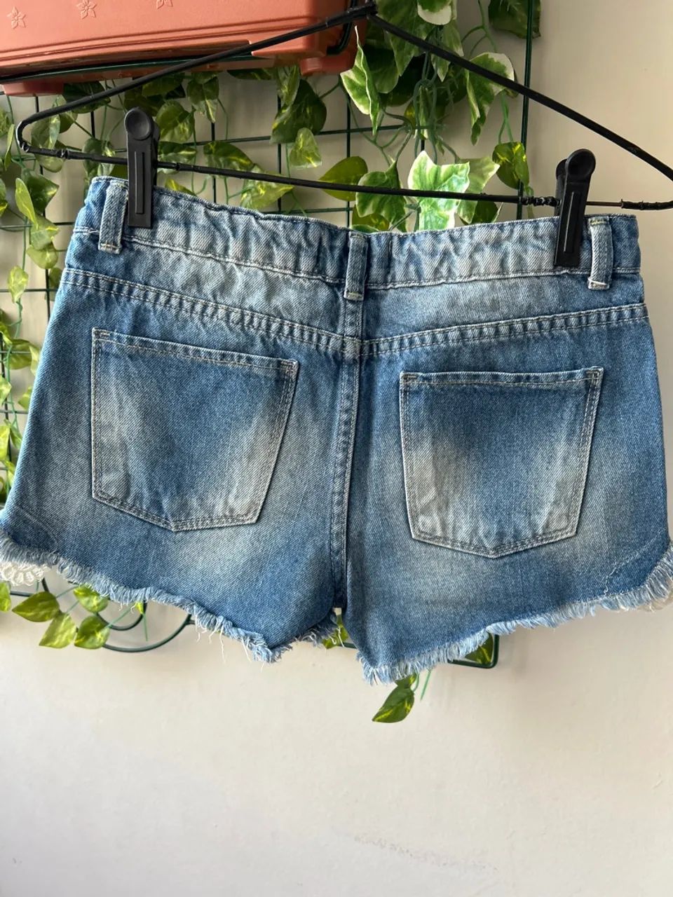 Short jeans, amarelo e rosa Renner tam 12 R$ 25,00 cada - Foto 2
