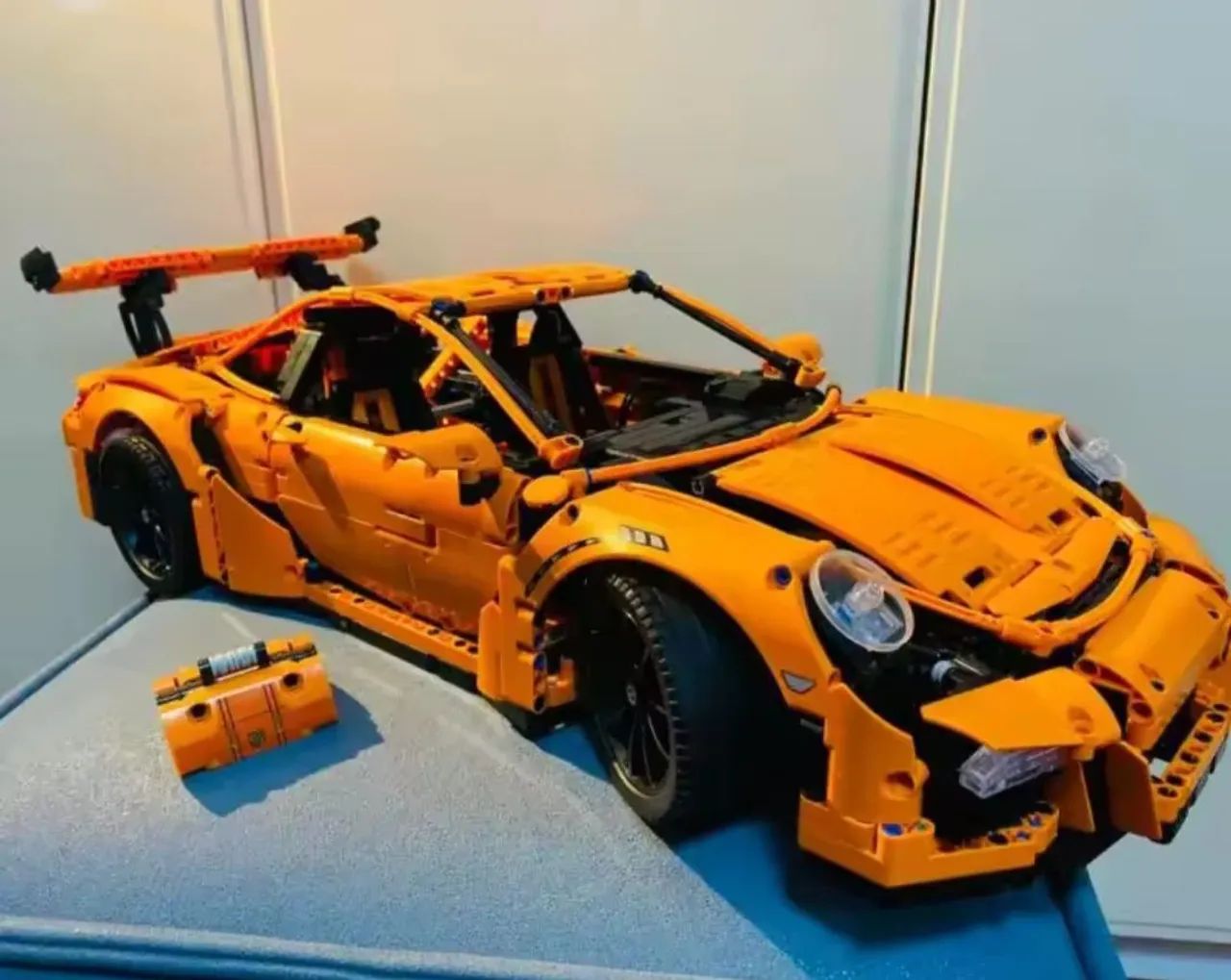 Porsche 911 GT3 RS - 2704 peças - Foto 4