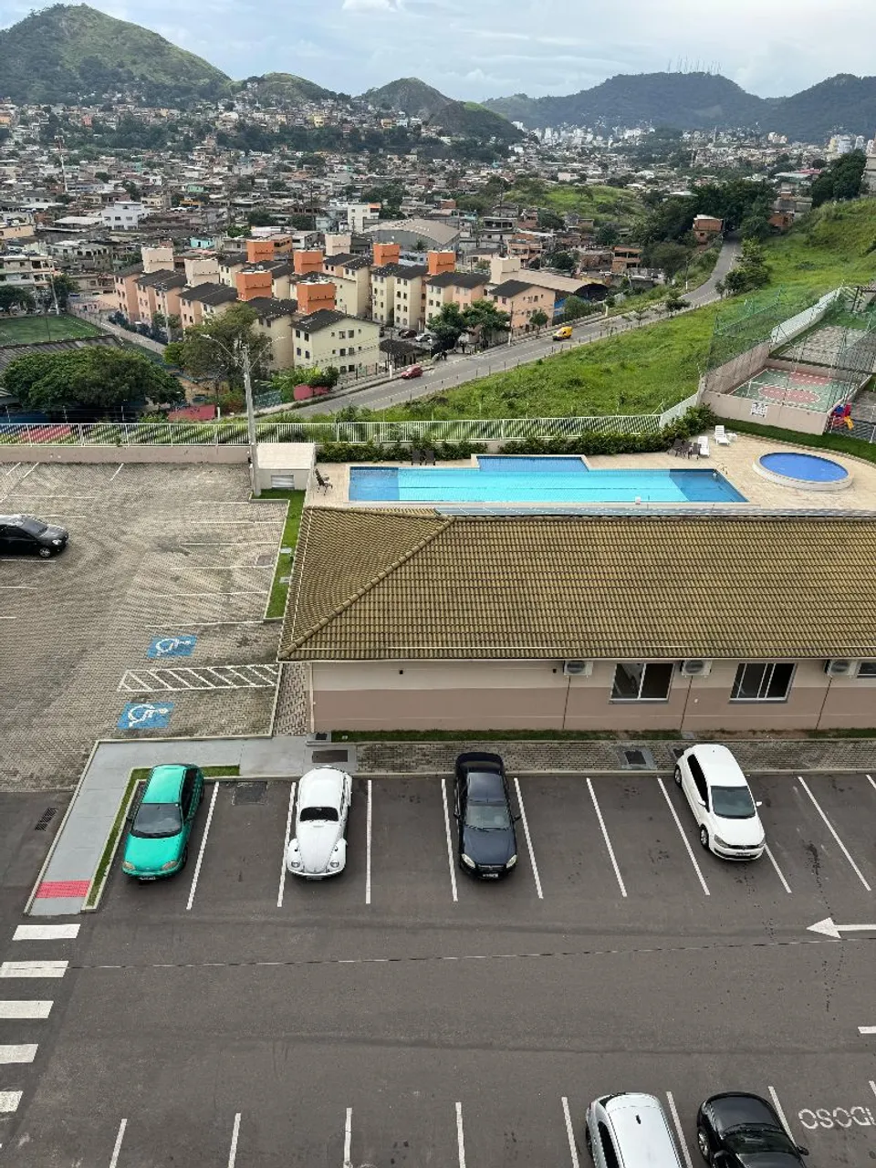 Alugo Apto condomínio mirante da vila velha 1500 reais montado
