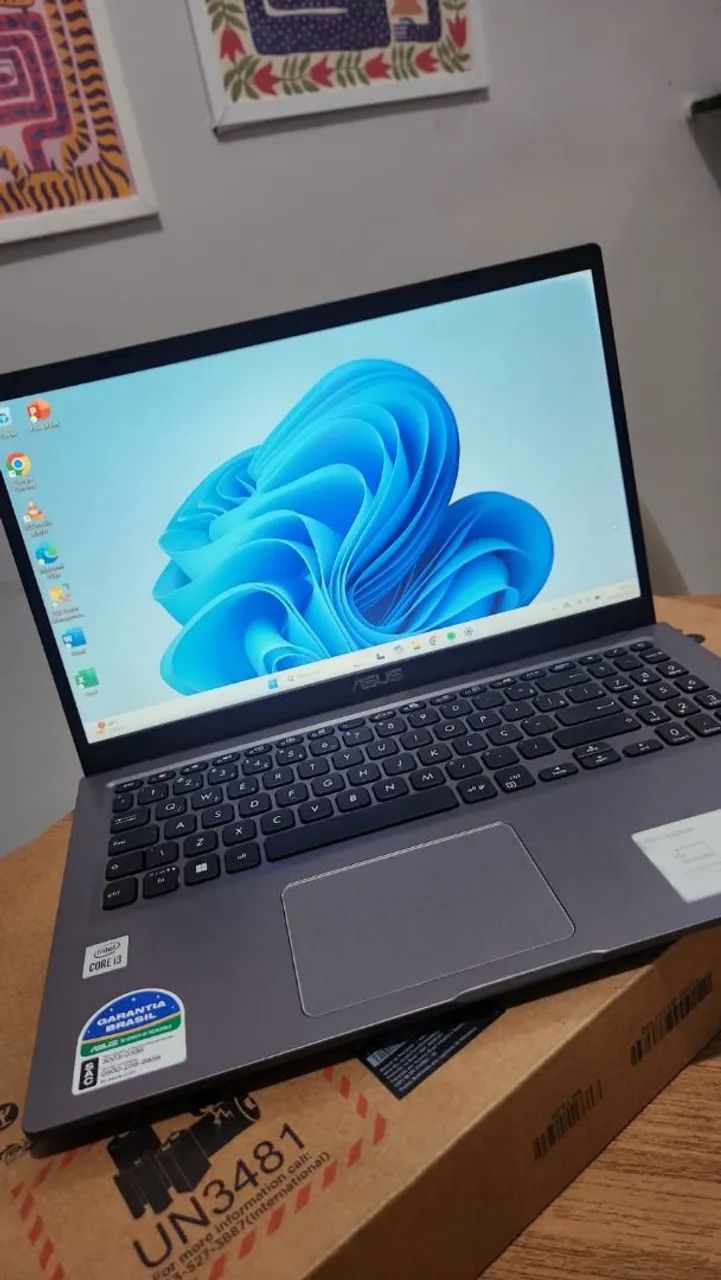 Notebook Asus i3, 4GB RAM, 256GB de Memória + Brinde