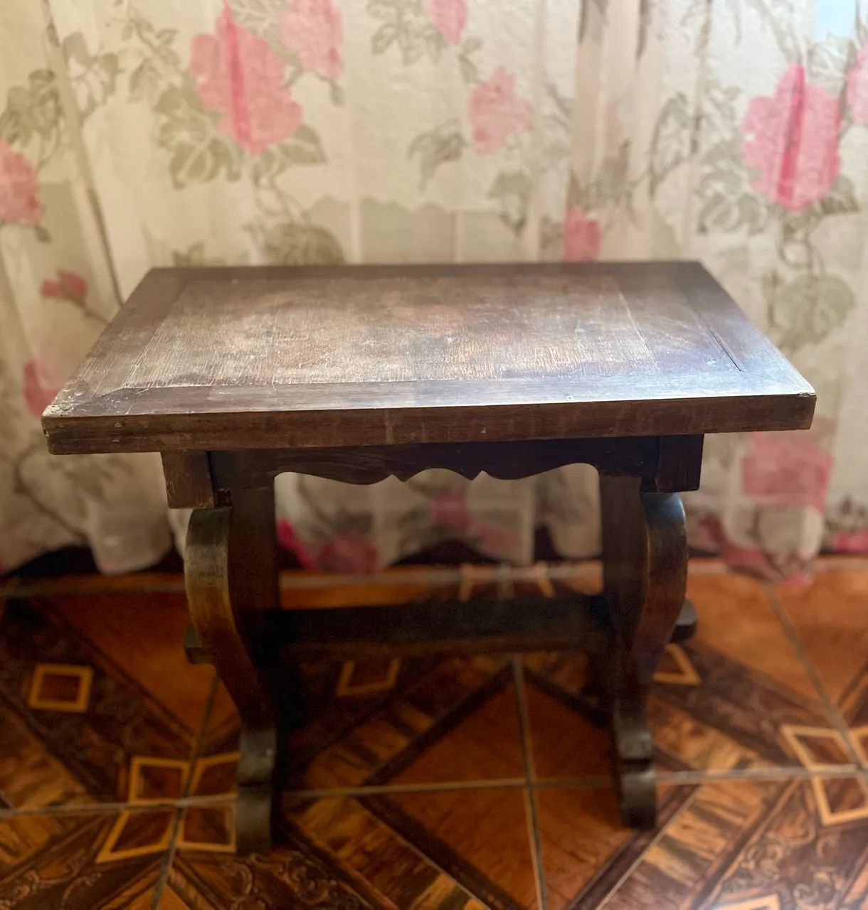 Mesa de canto64169249416961120