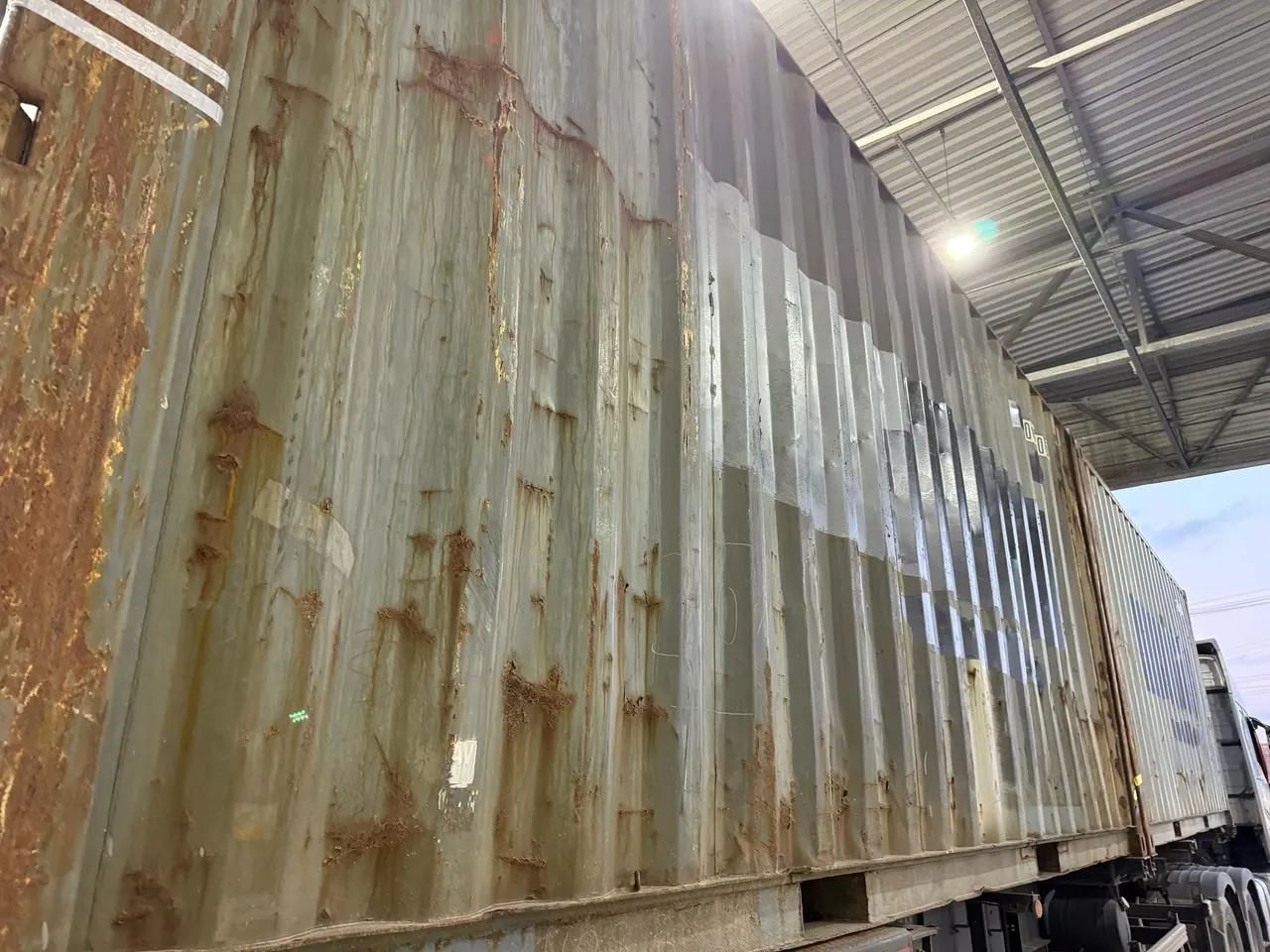 Container Marítimo 20 Pés e 40 pés 12 e 6 Metros  - Foto 4