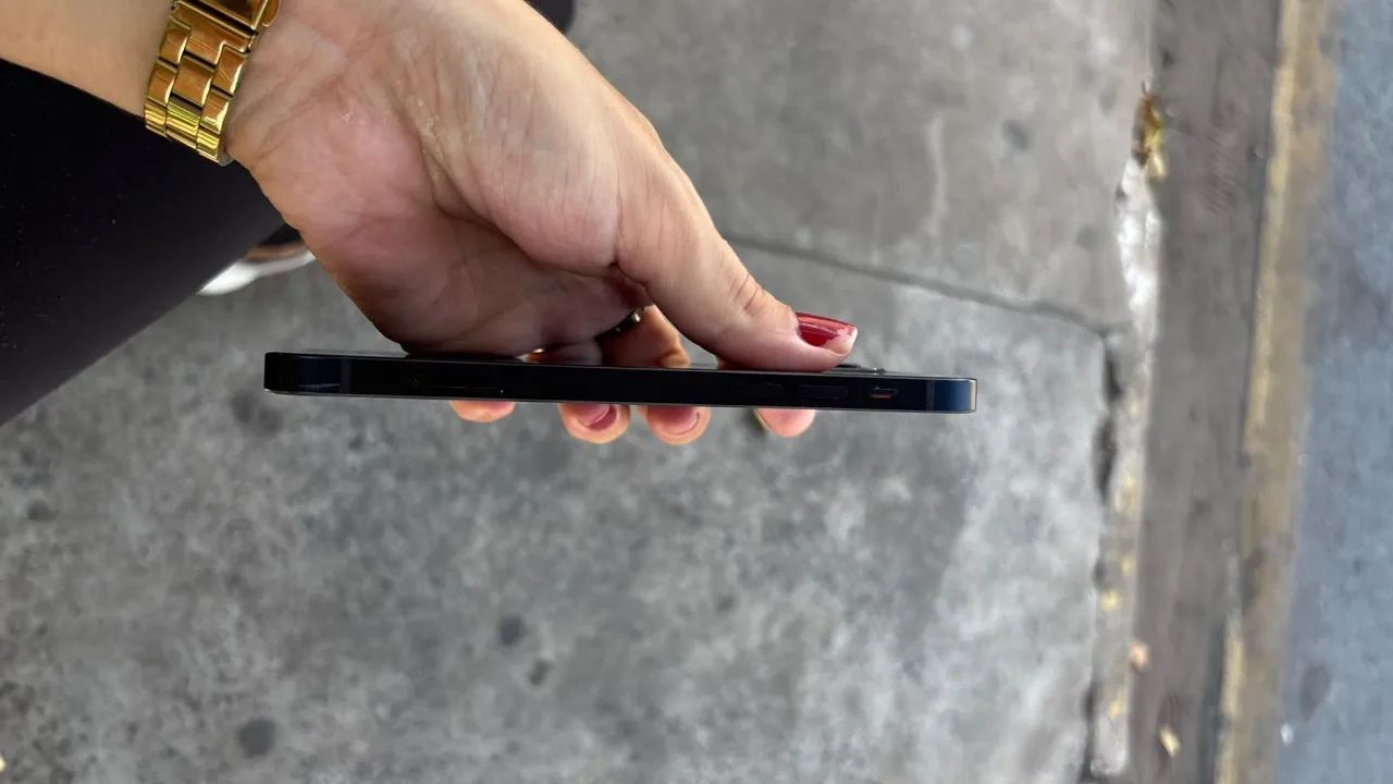 Iphone 12 - Foto 5
