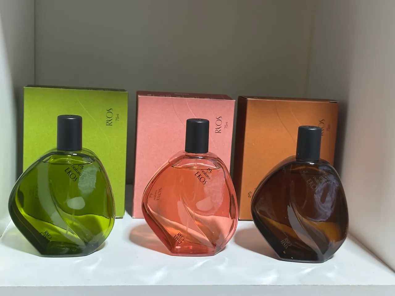  Perfumes Natura Ryos  e  Festa - Foto 4