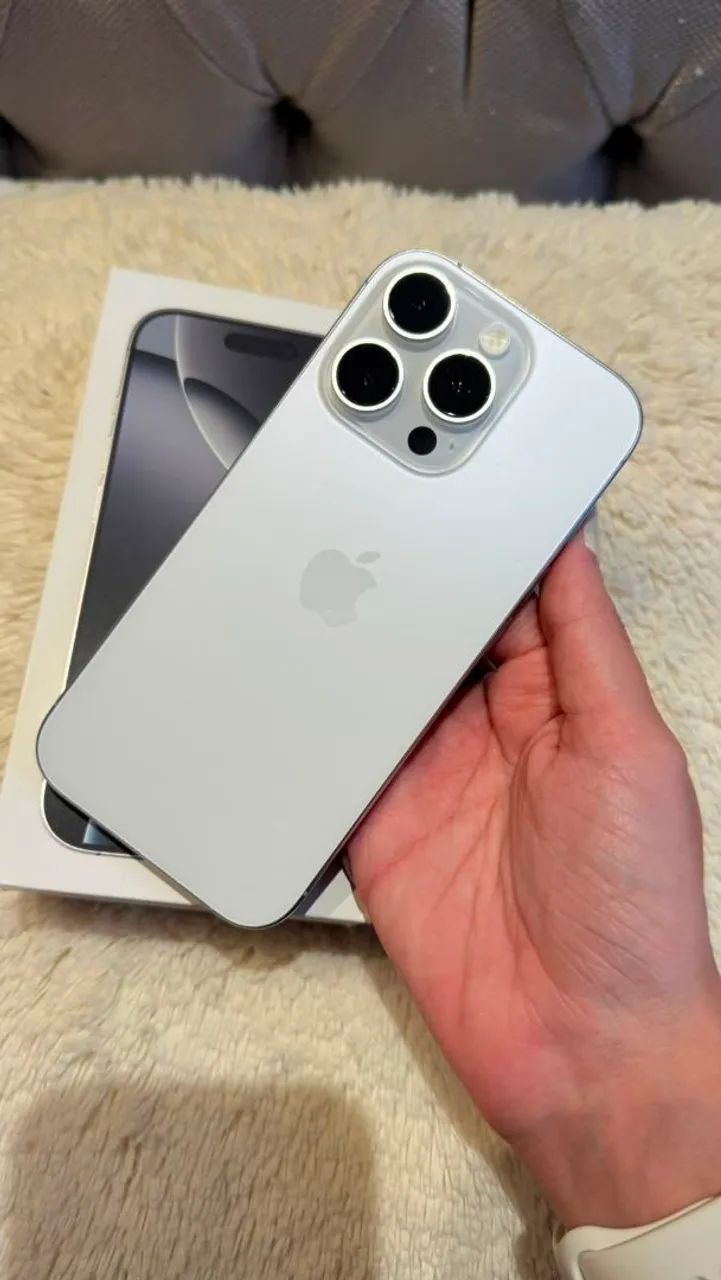iPhone 16pro titânio 256  - Foto 2