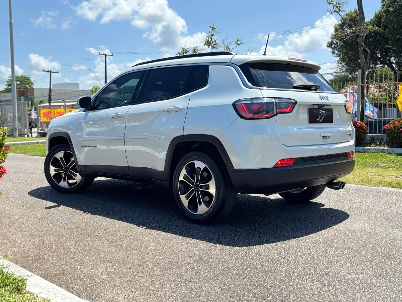 Jeep Compass Longitude 2.0 4X2 Flex 16V Aut. 2017 - Foto 4