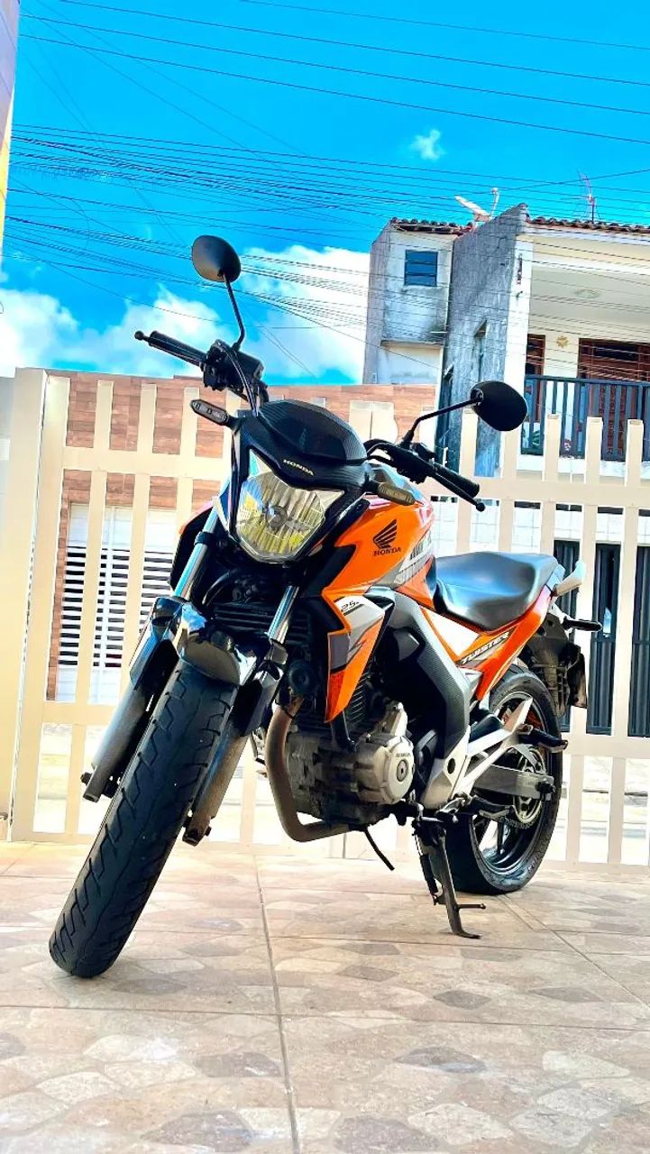 Cb 250 2019 super conservada 