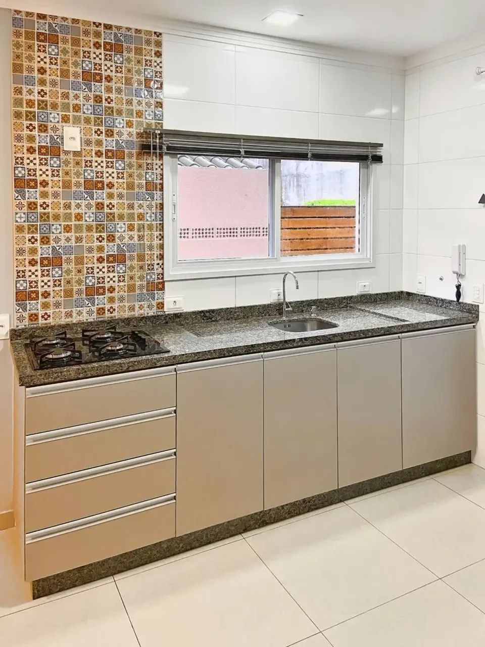 Casa com 3 quartos Anual - Na Barra da Lagoa - Florianópolis - SC - Foto 5