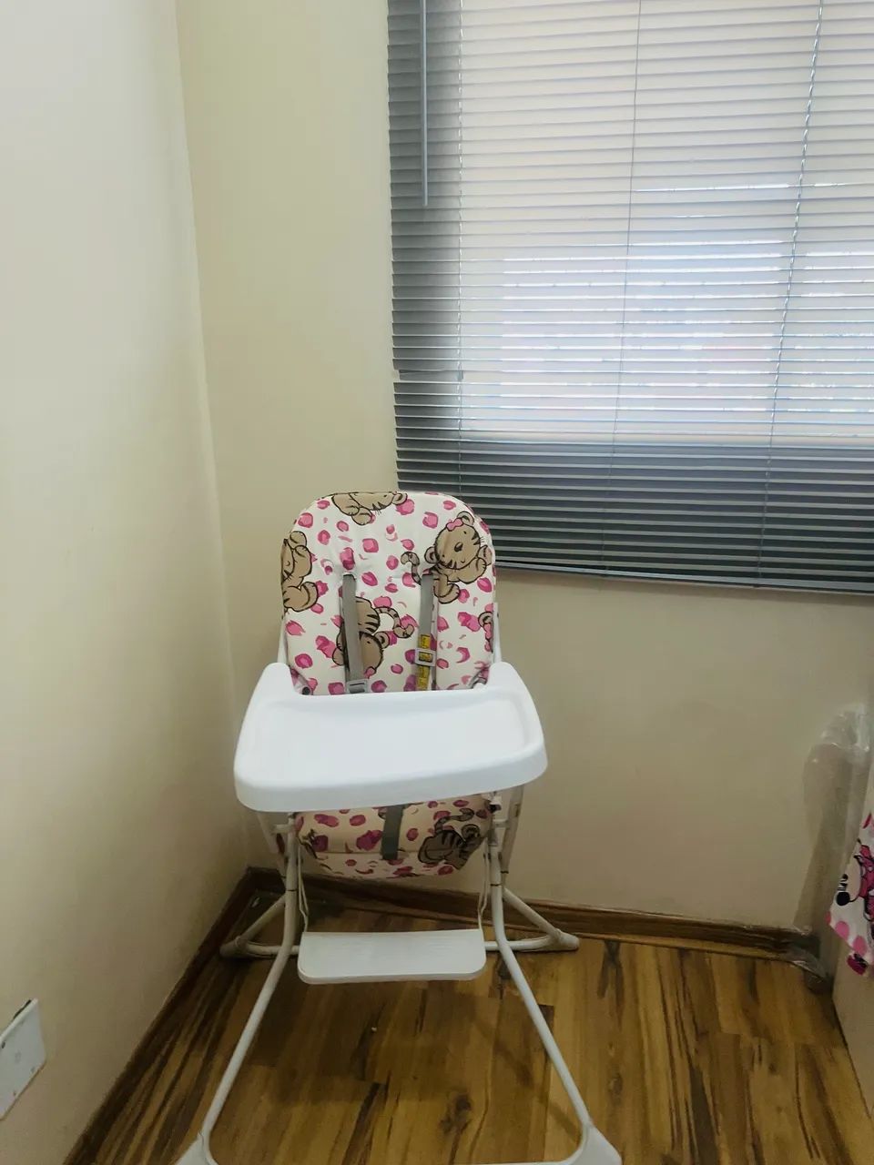cadeirinha Alimentação Galzerano Linda ! 