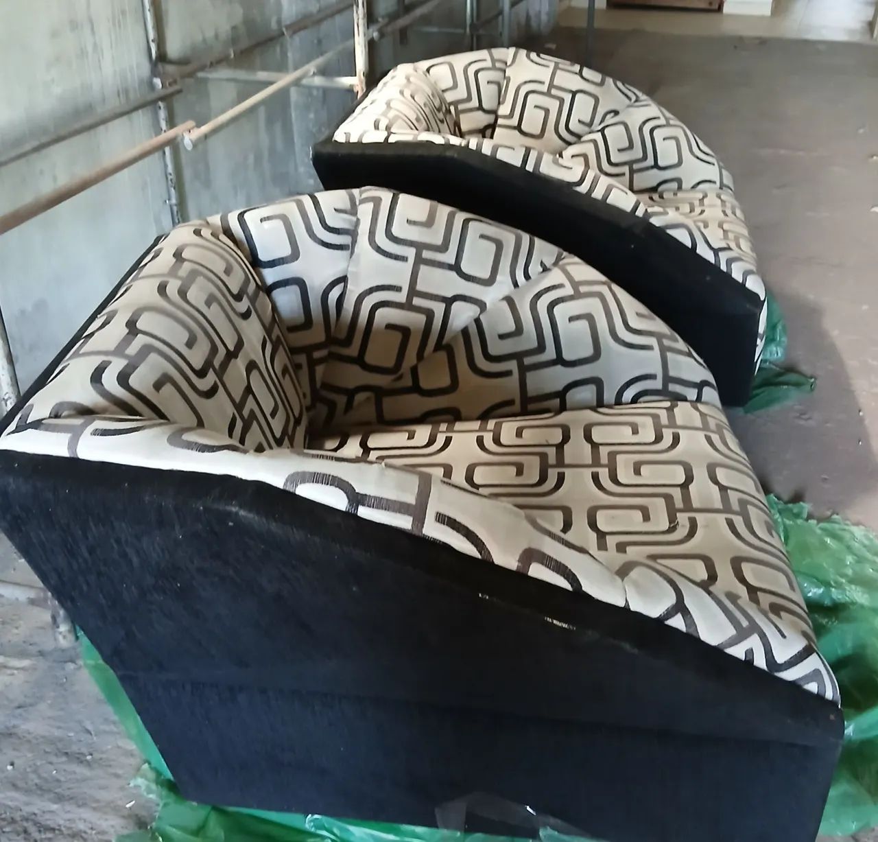 Poltronas giratórias com pés de ferro - Foto 2