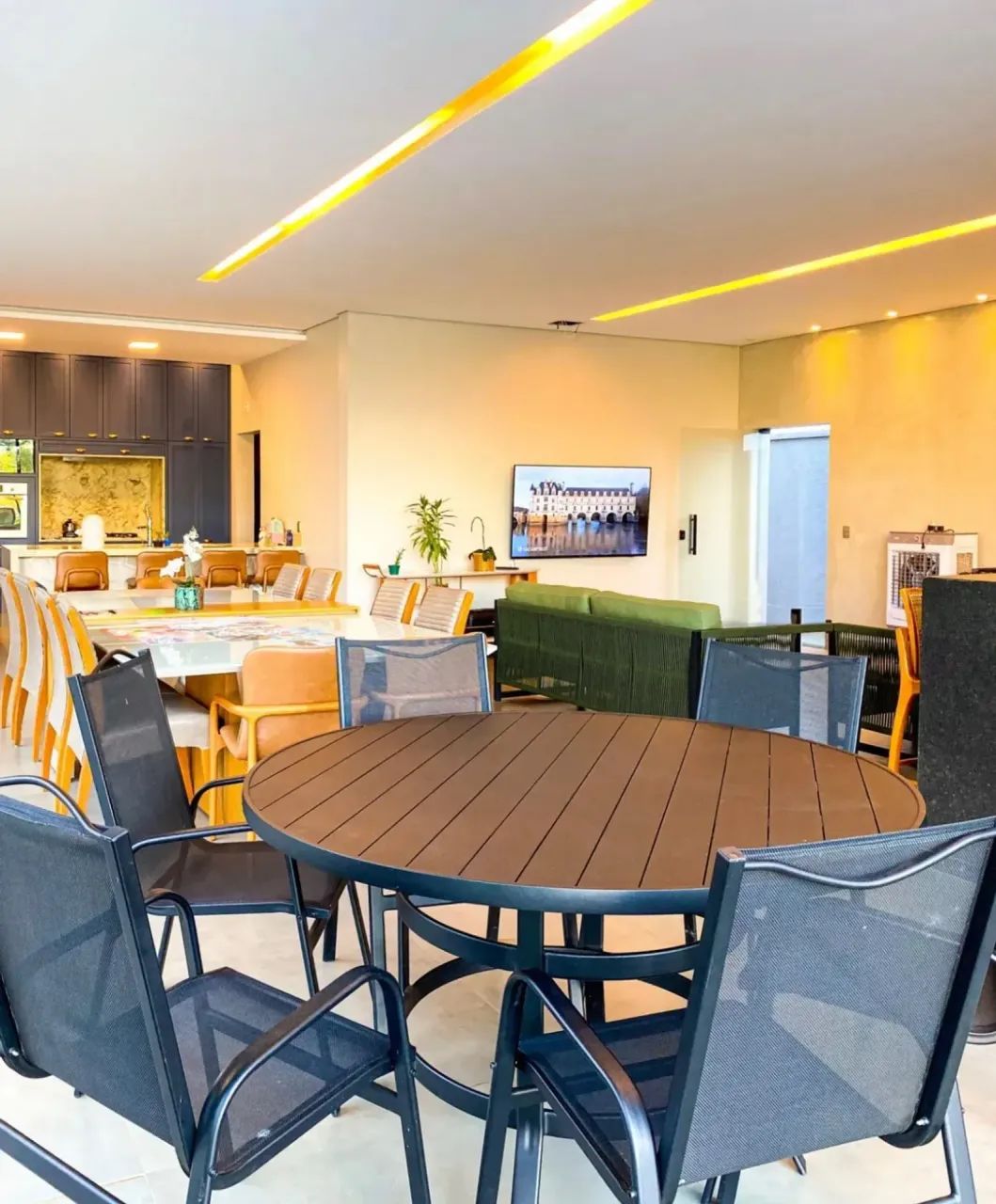 Alugo casa terrea mobiliada na coroa do green - Foto 4