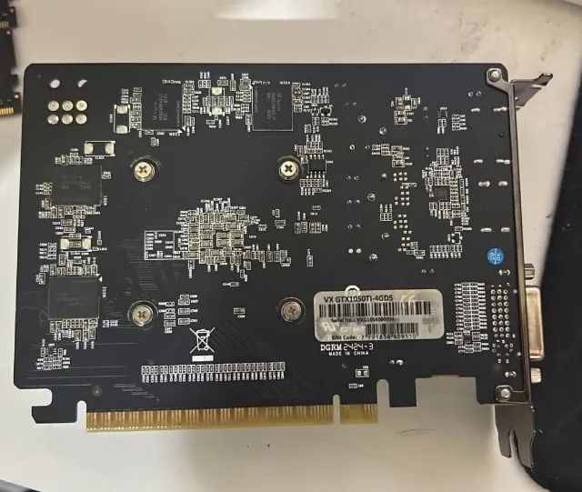 GTX 1050 TI 4 GB - Foto 2