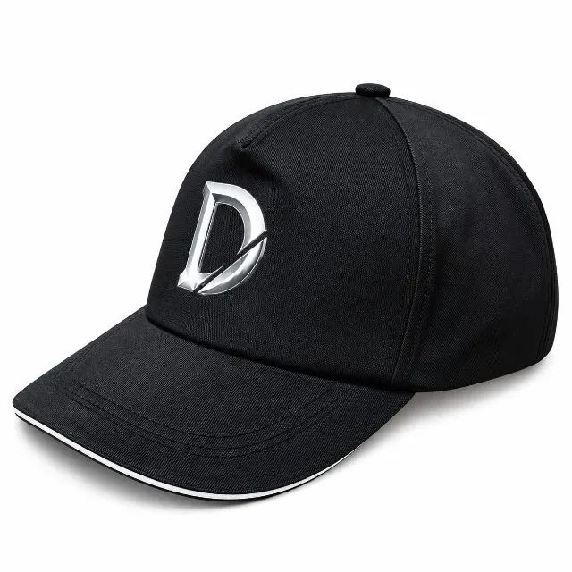Boné Preto Aba Curva Ajustável com Emblema D