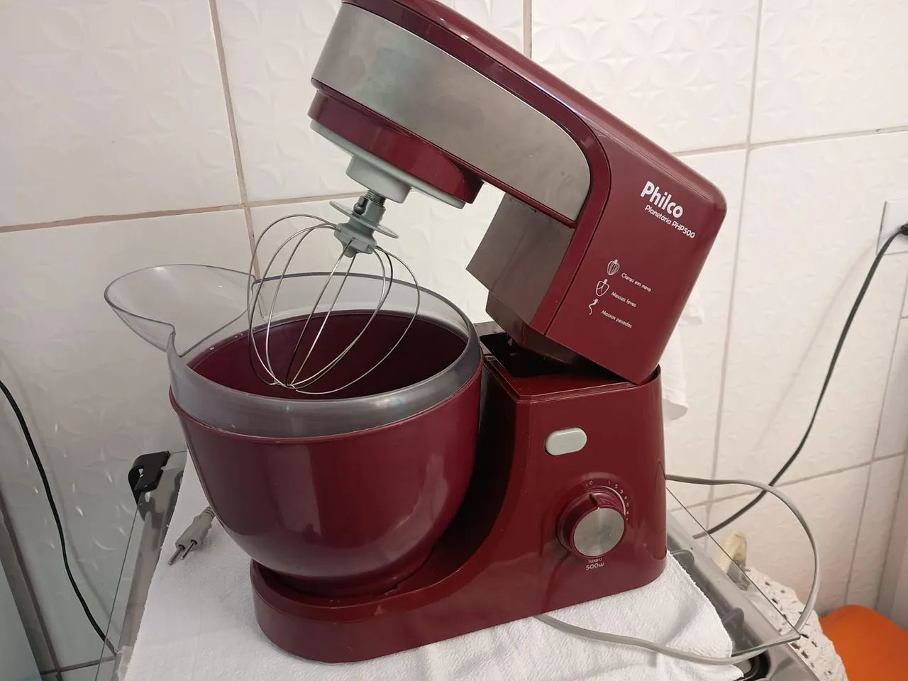 Batedeira  philco 127v