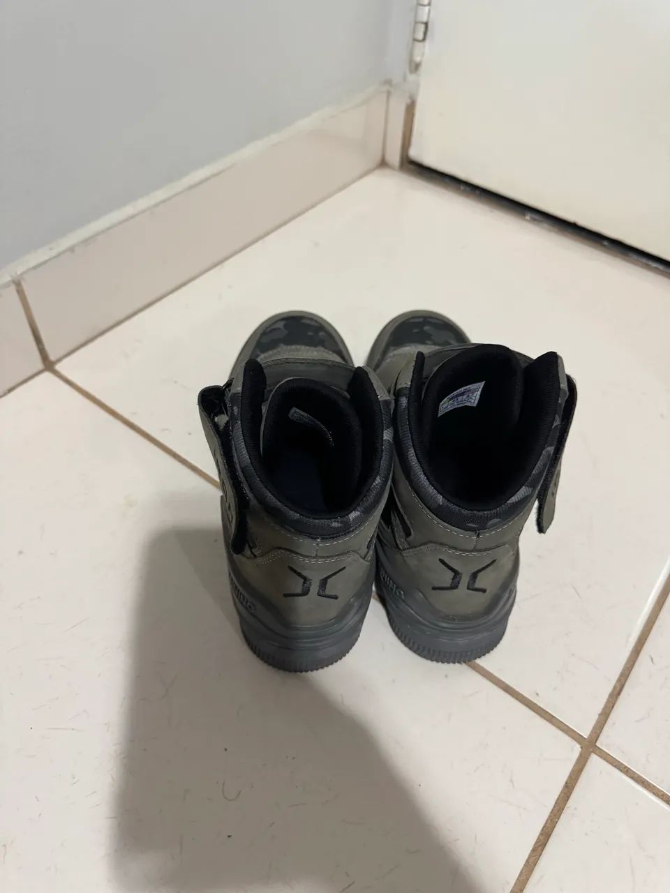 Tênis de Treino iron 41 Camuflado Masculino (ORIGINAL)Praticamente Novo Com Nota Fiscal  - Foto 5