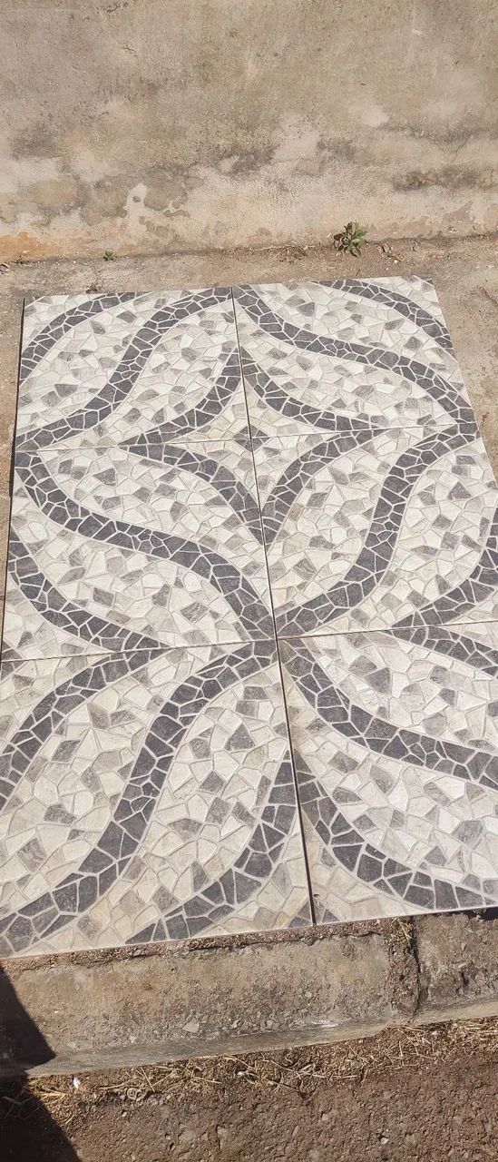 Piso pei4 antiderrapante 50 x 50