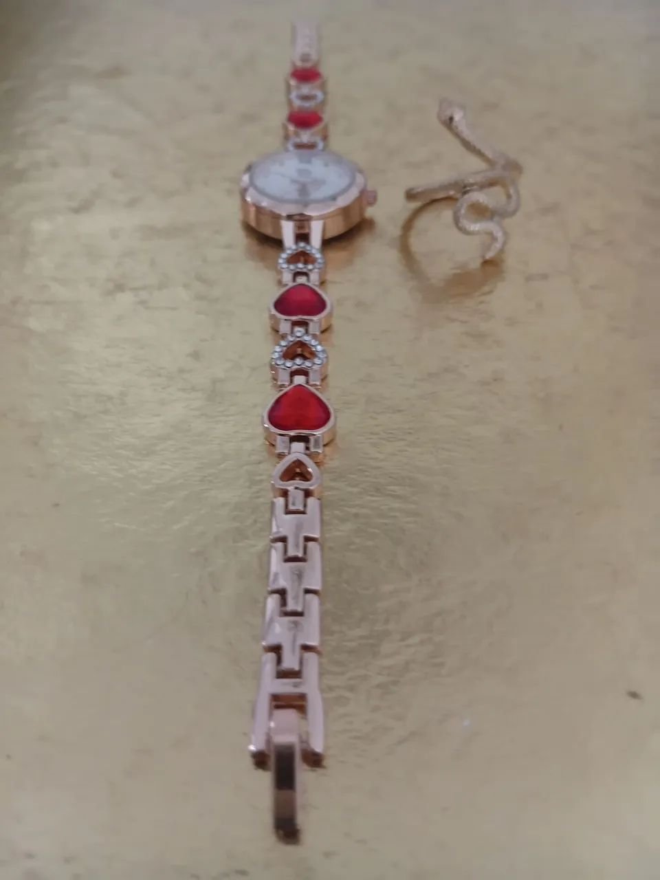RELÓGIO COM PEDRA DE DIAMANTE MAIS ANEL GRÁTIS  - Foto 2