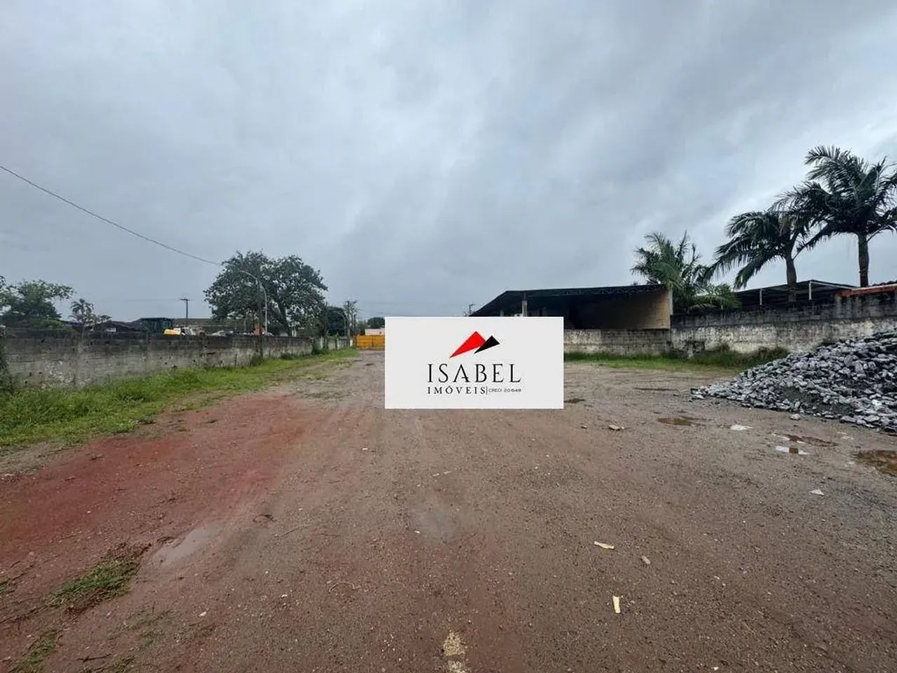 Área para alugar - Ipelândia - Suzano/SP
