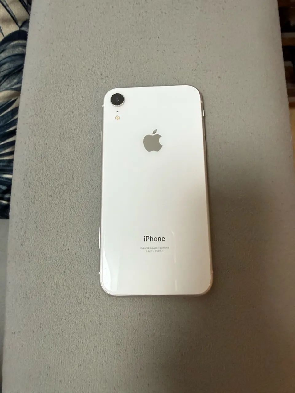 iPhone XR Branco 128Gb 