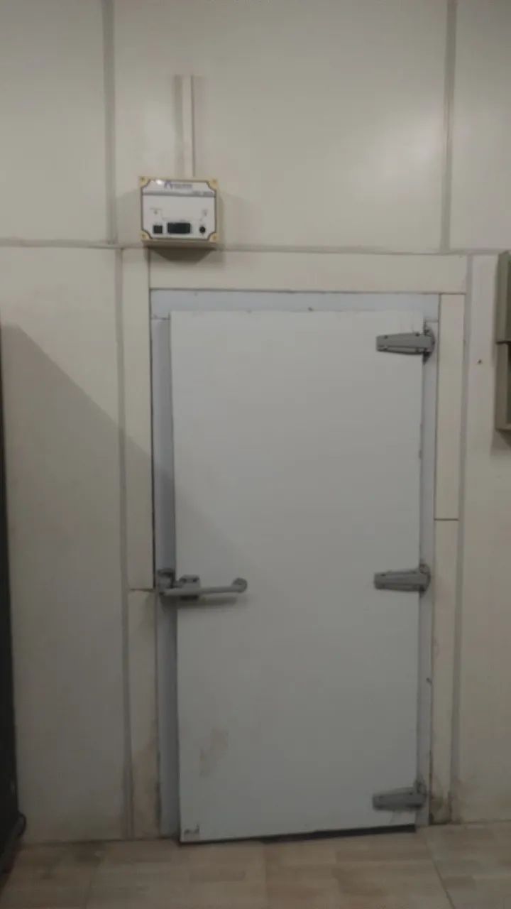 Vende-se artigo para Adega 