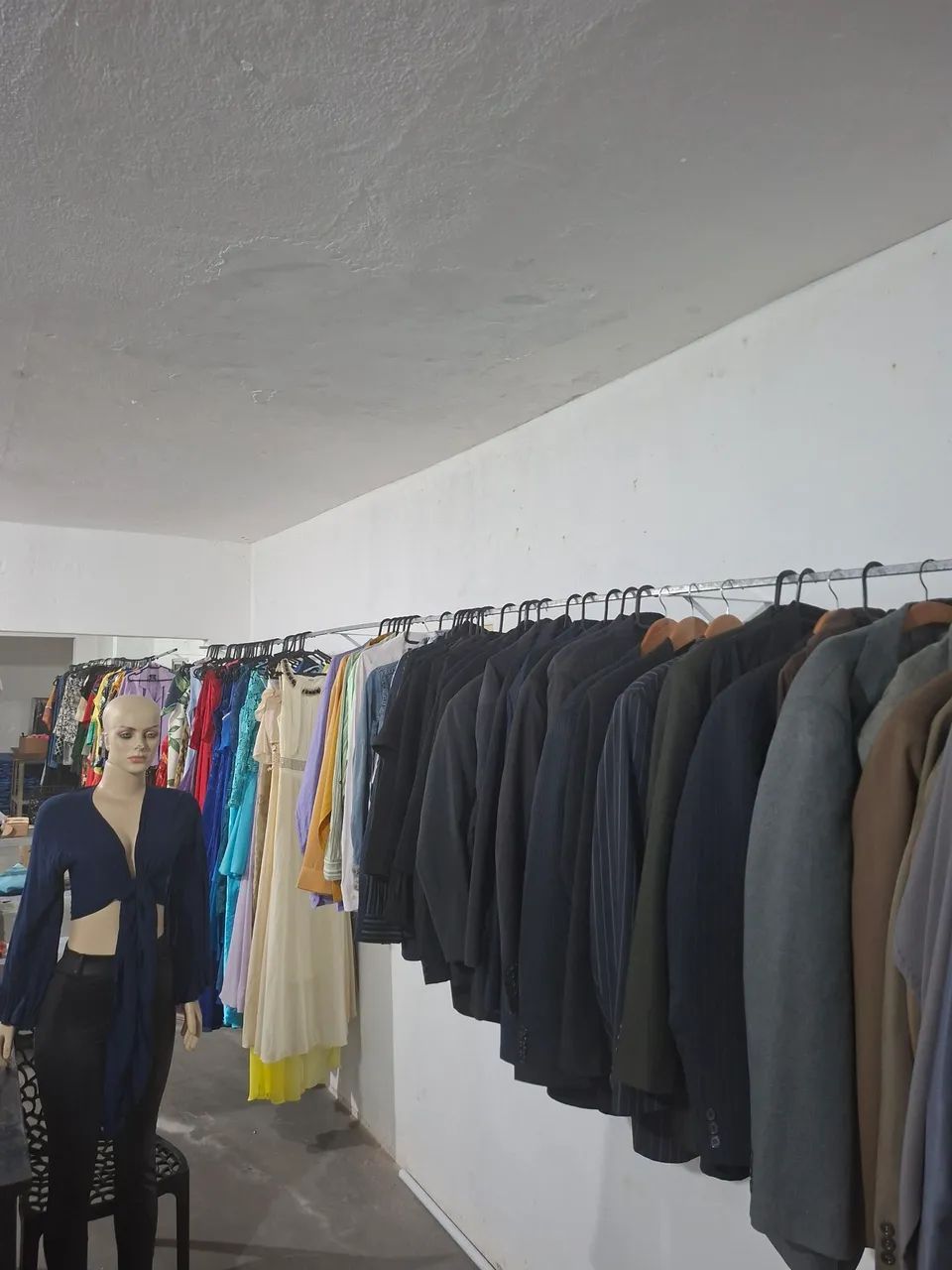 Bazar de roupas novas e usadas
