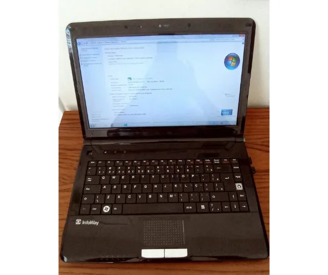 Notebook Itautec Retirada de peças