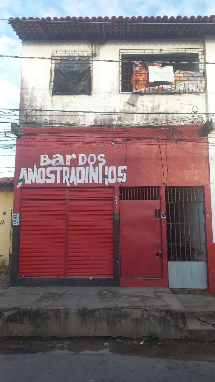 Vende-se casa 