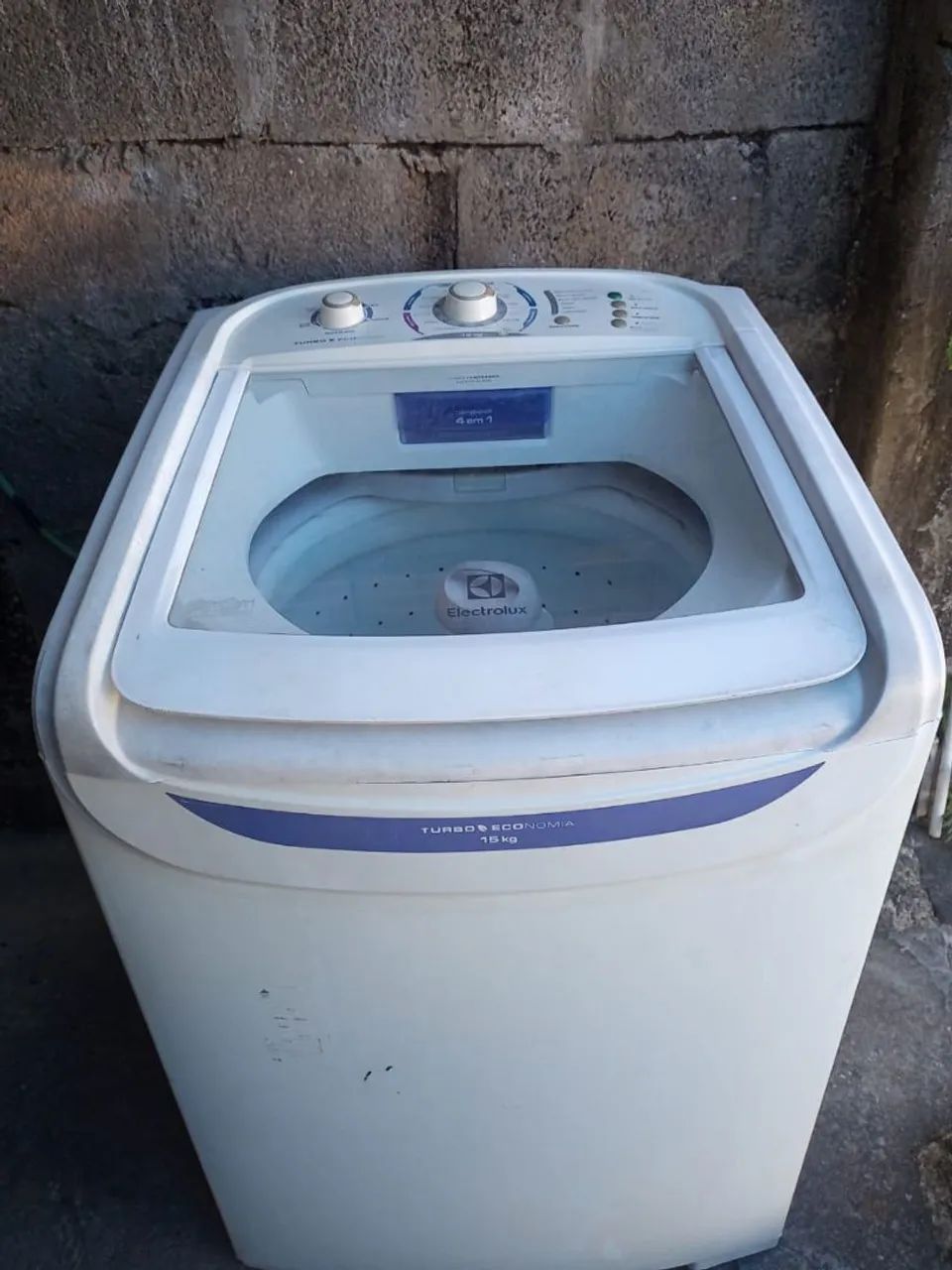 Máquina de lavar Electrolux 