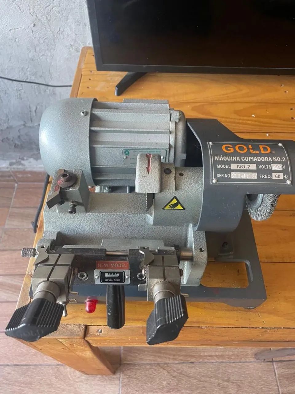 Máquina copiadora de chave Gold - Foto 2