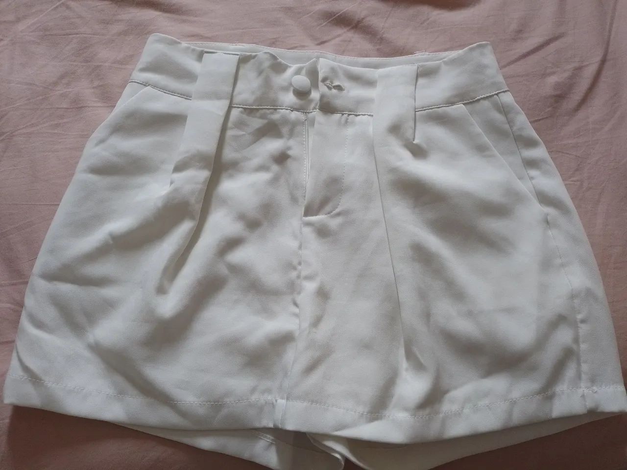 Shorts saia branco 