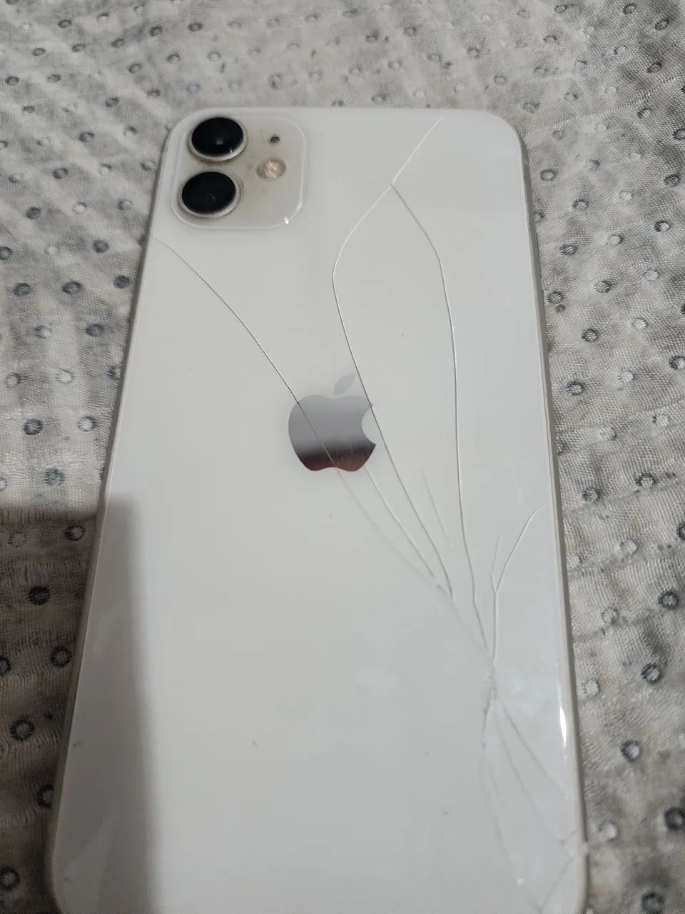 Iphone 11 (com defeito no auto falante) - Foto 5