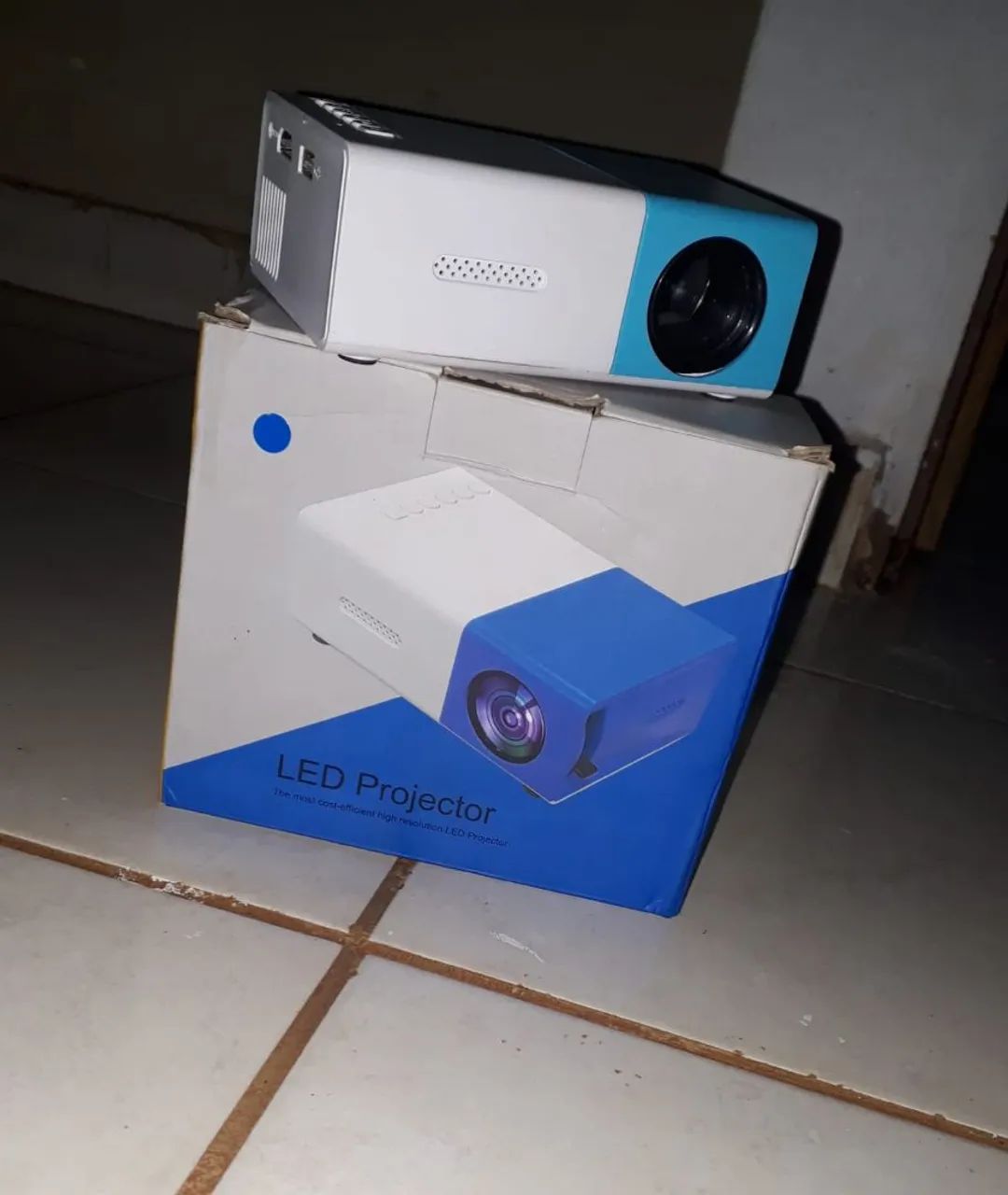 Vendo projetor não e smart 