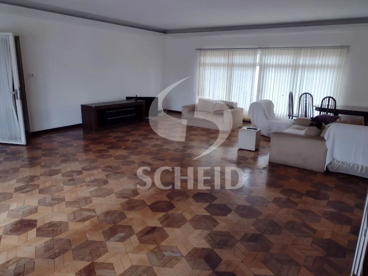 Imóvel comercial em interlagos bom para investir! Com renda! - Foto 4