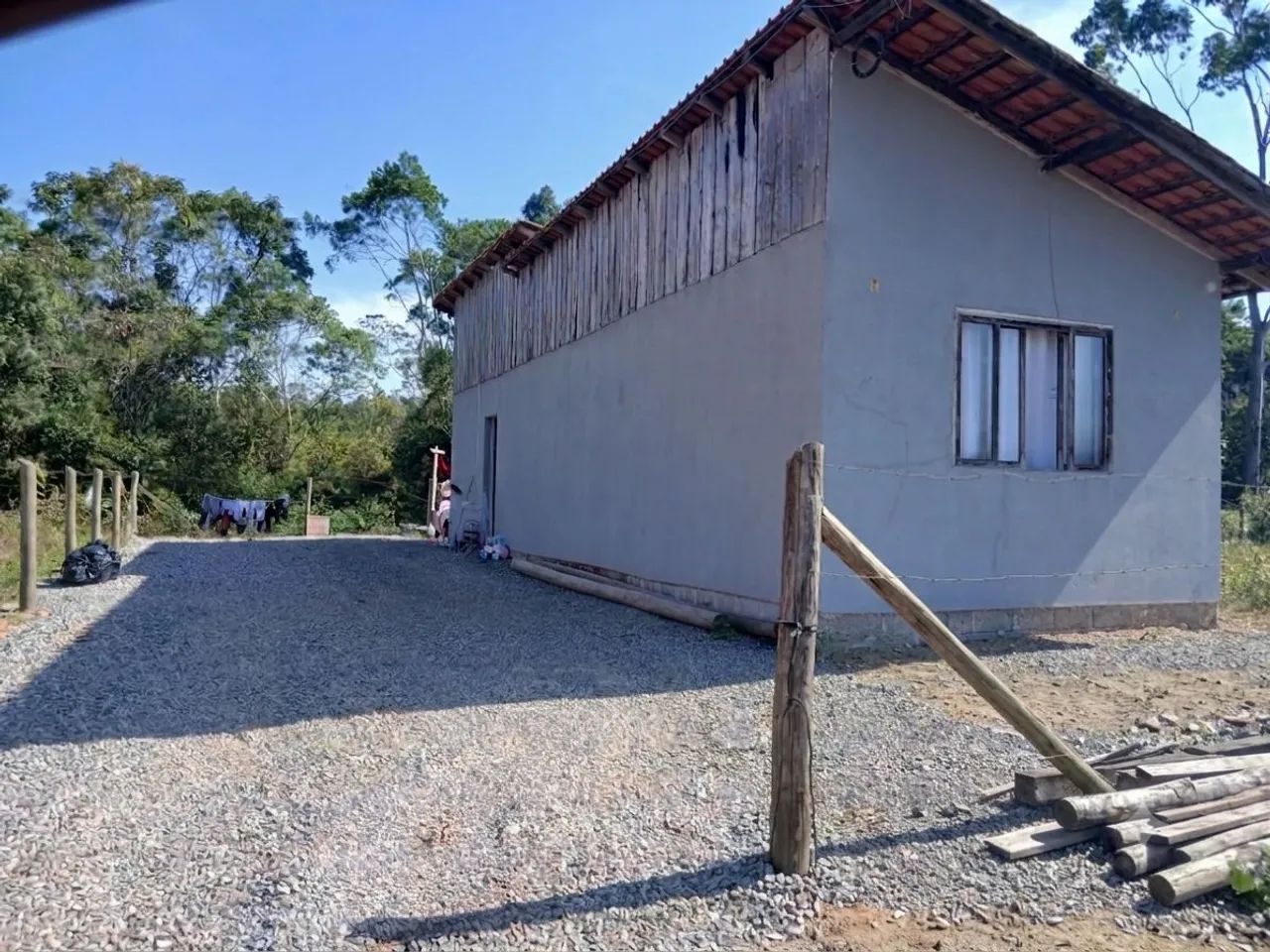 Vendo casa na Vila da Glória