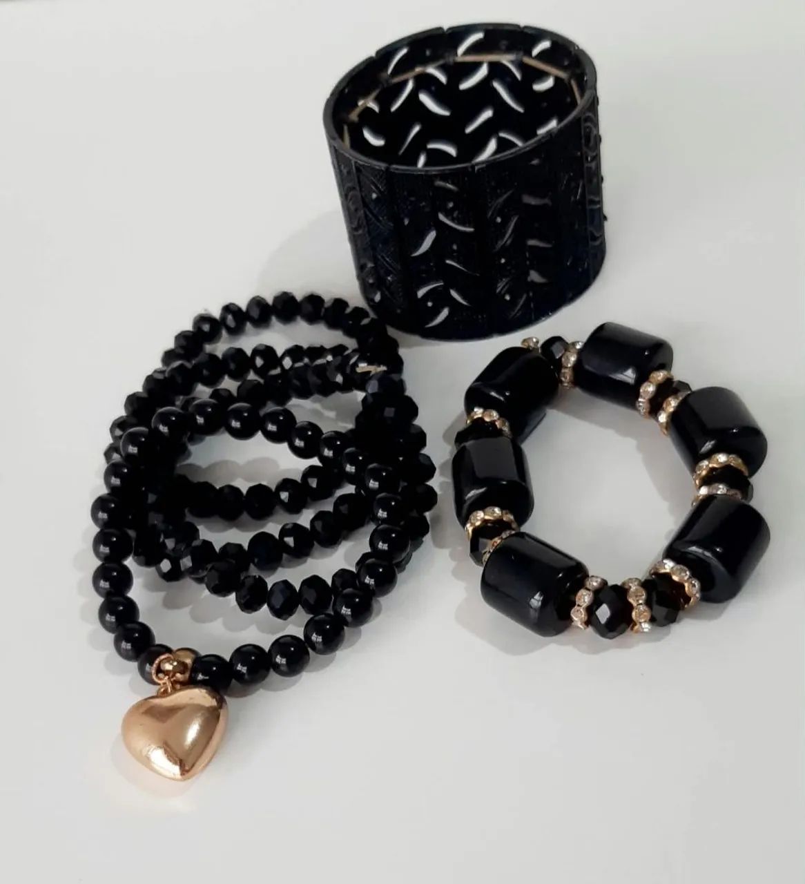 Conjunto pulseiras e bracelete