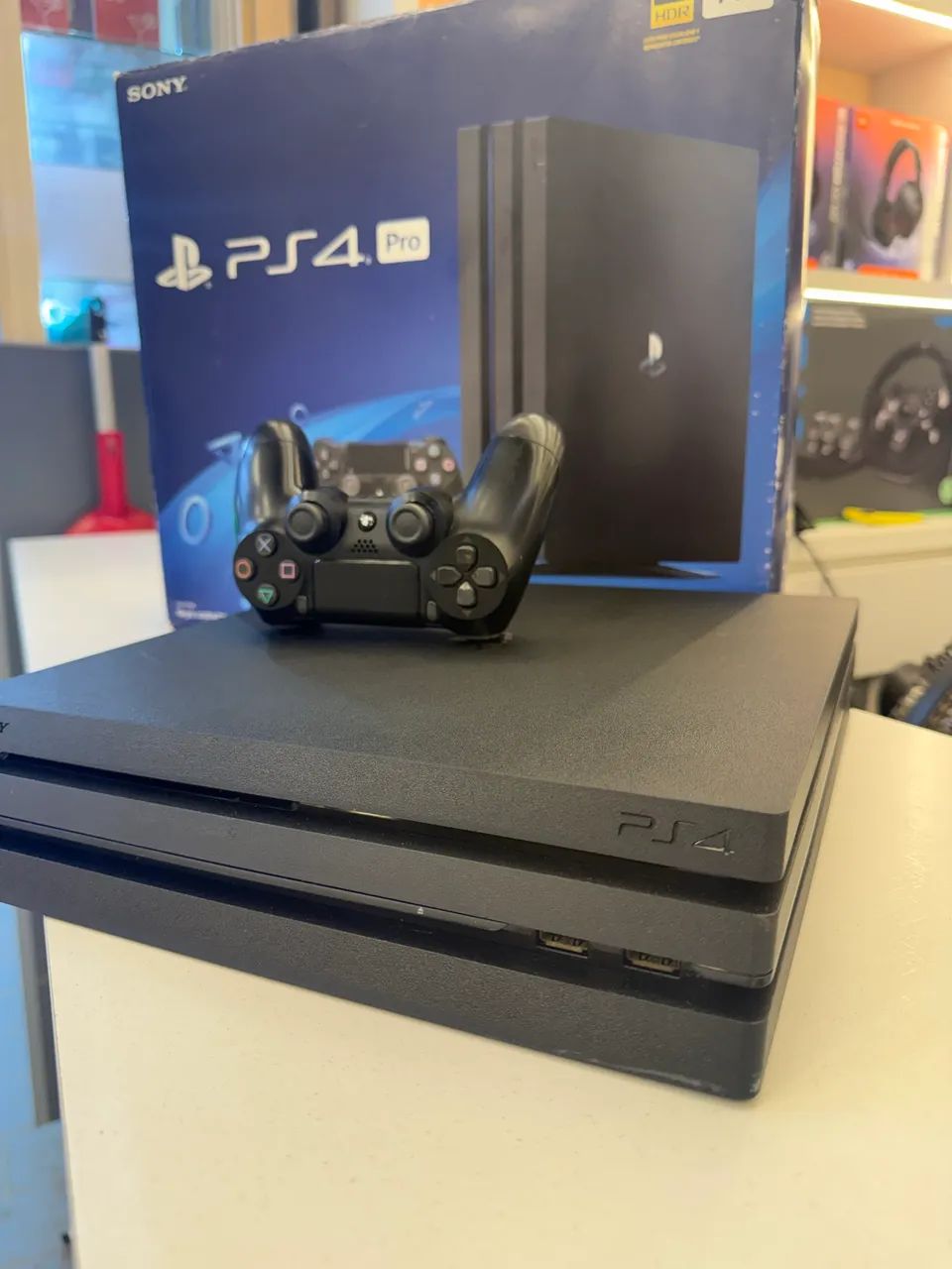 Playstation 4 Pro 1TB - Seminovo - Consoles de Vídeo Game - Zona