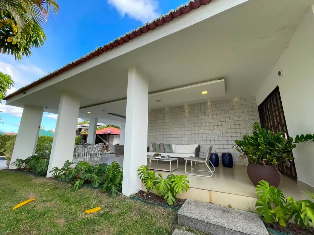 Linda e espaçosa casa de 5 quartos e 3 suítes no bairro de Apipucos - Foto 4